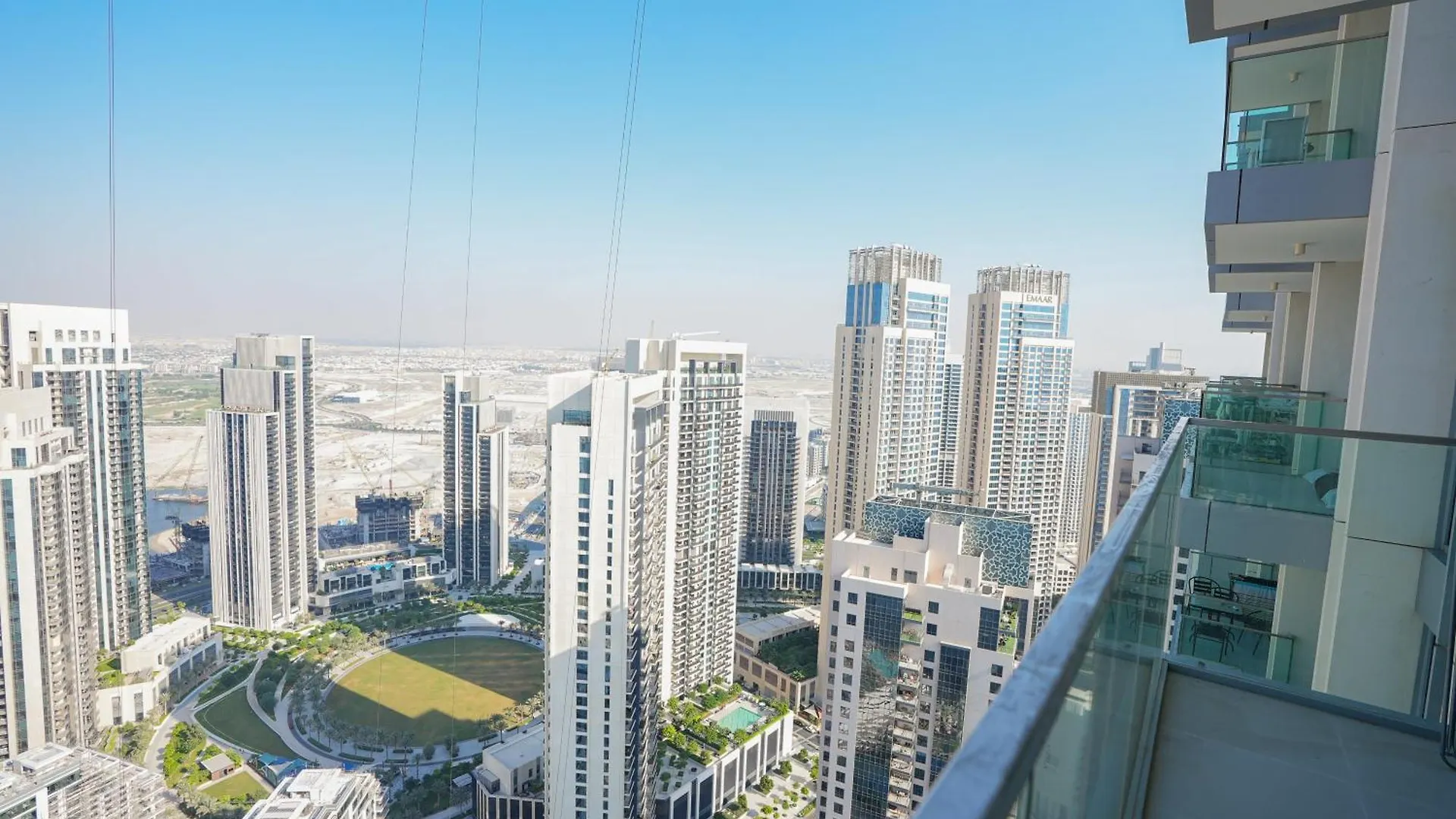 Like Home - 4304 Exquisite 2-Bedroom Home With Vibrant City And Creek Views Dubai United Arab Emirates